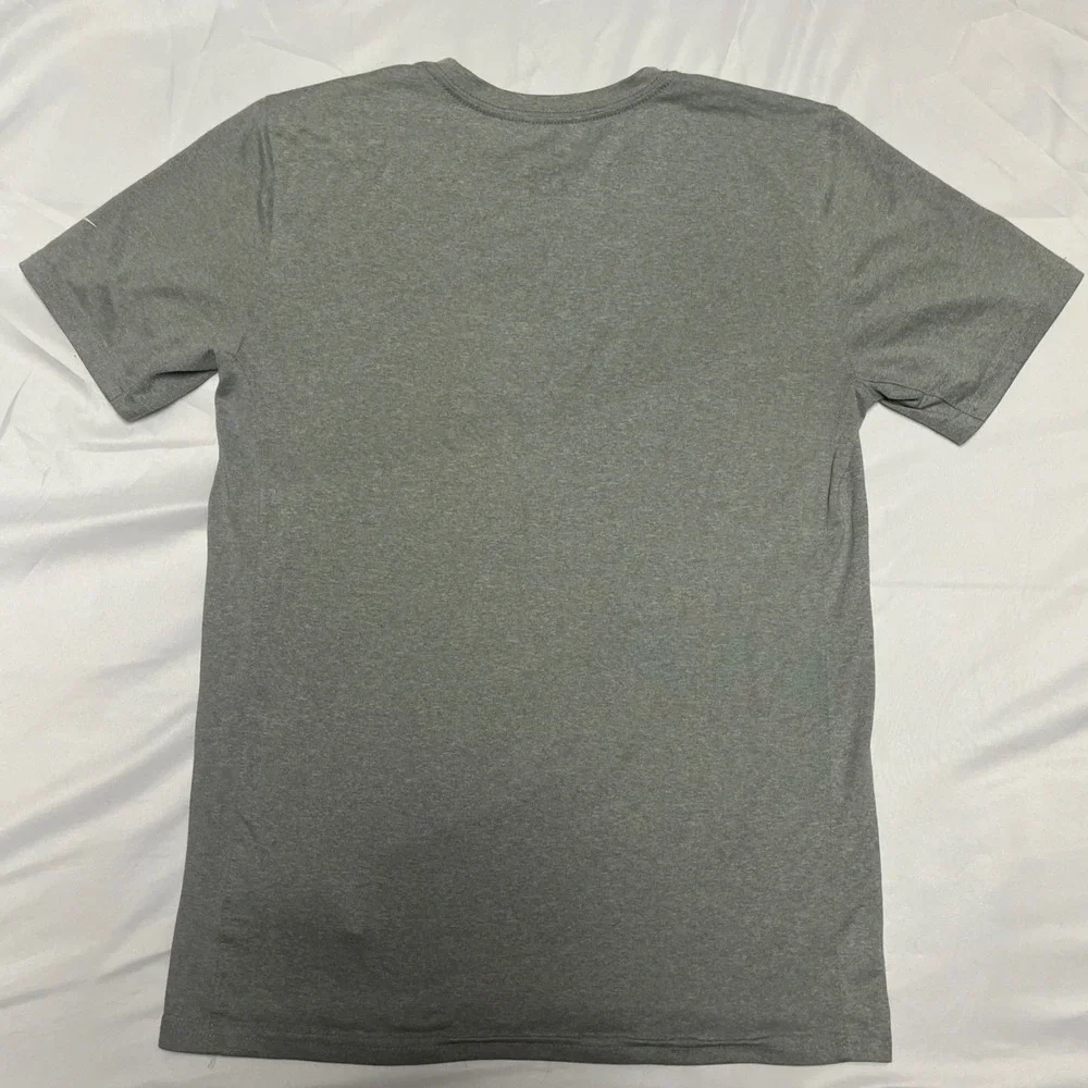 Nike Kids Las Vegas Raiders Dri-FIT Graphic T-Shirt Gray Size Small